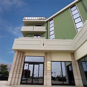 Fontana Hotel 3*