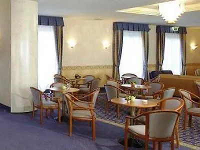 Fontana 3*